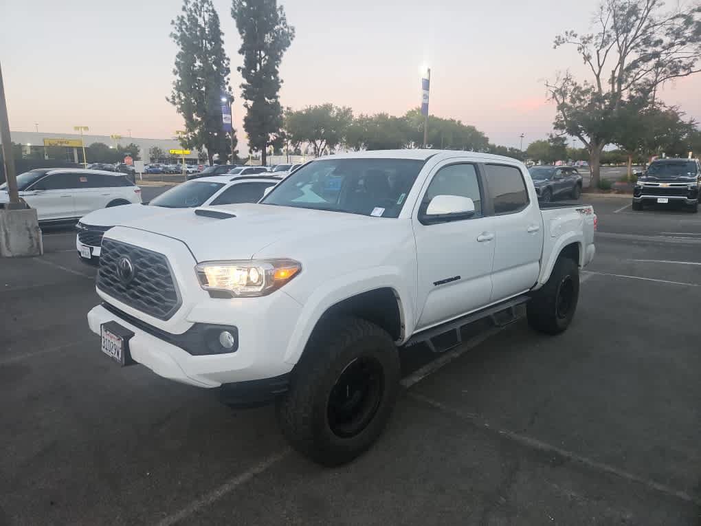 Used 2023 Toyota Tacoma TRD Sport w/ Advanced Technology Package AWD/4WD image 1
