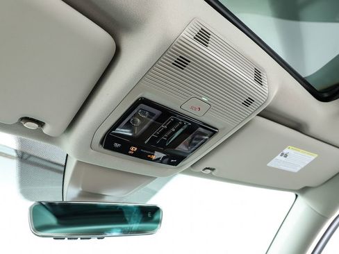 New 2026 Volkswagen Atlas SE image 65