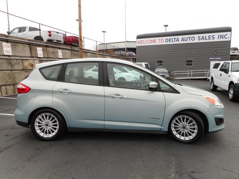Used 2013 Ford C-MAX SE image 2