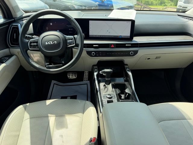 Certified 2024 Kia Sorento SX AWD/4WD image 11