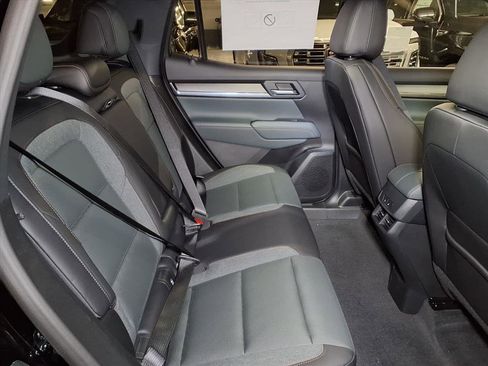 New 2026 GMC Terrain AT4 w/ Convenience Package III image 7