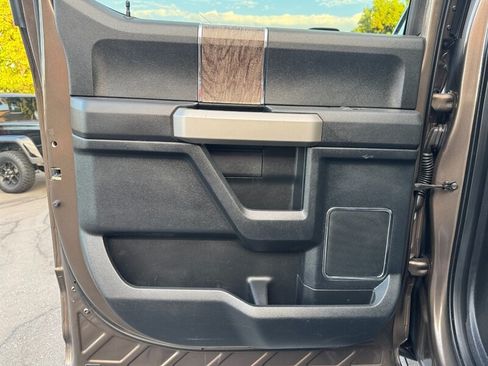 Used 2017 Ford F250 Lariat AWD/4WD image 25