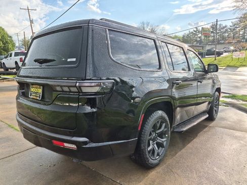 New 2026 Jeep Grand Wagoneer 4WD image 4