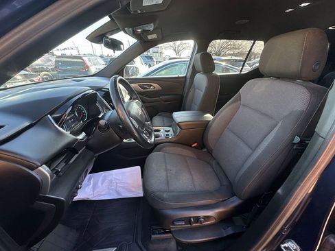 Used 2023 Chevrolet Traverse LT w/ LPO, Floor Liner Package AWD/4WD image 11