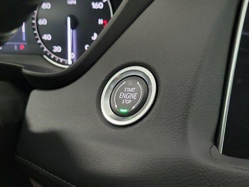 Certified 2023 Cadillac XT4 Luxury image 22