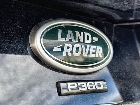 Used 2022 Land Rover Discovery HSE R-Dynamic image 18