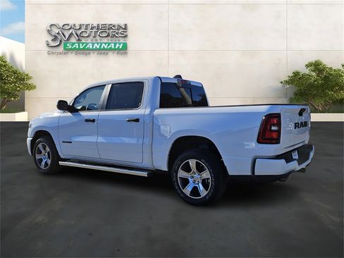 New 2026 RAM 1500 Express image 3