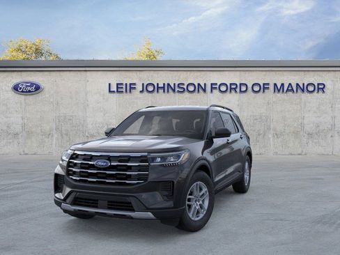 New 2026 Ford Explorer Active image 2