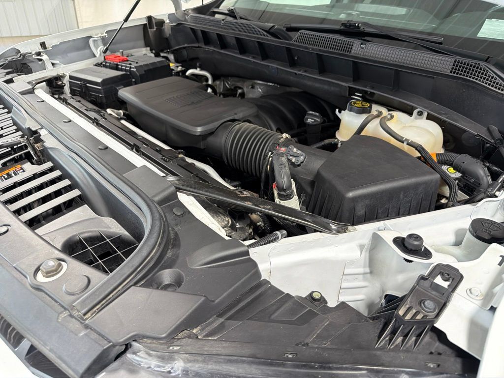 Certified 2022 Chevrolet Silverado 1500 RST AWD/4WD image 38