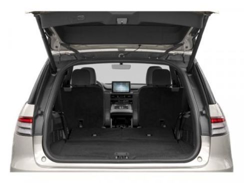 Certified 2023 Lincoln Aviator Reserve w/ Elements Package Plus RWD image 11