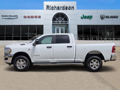 Used 2024 RAM 2500 Big Horn w/ Protection Group AWD/4WD image 3