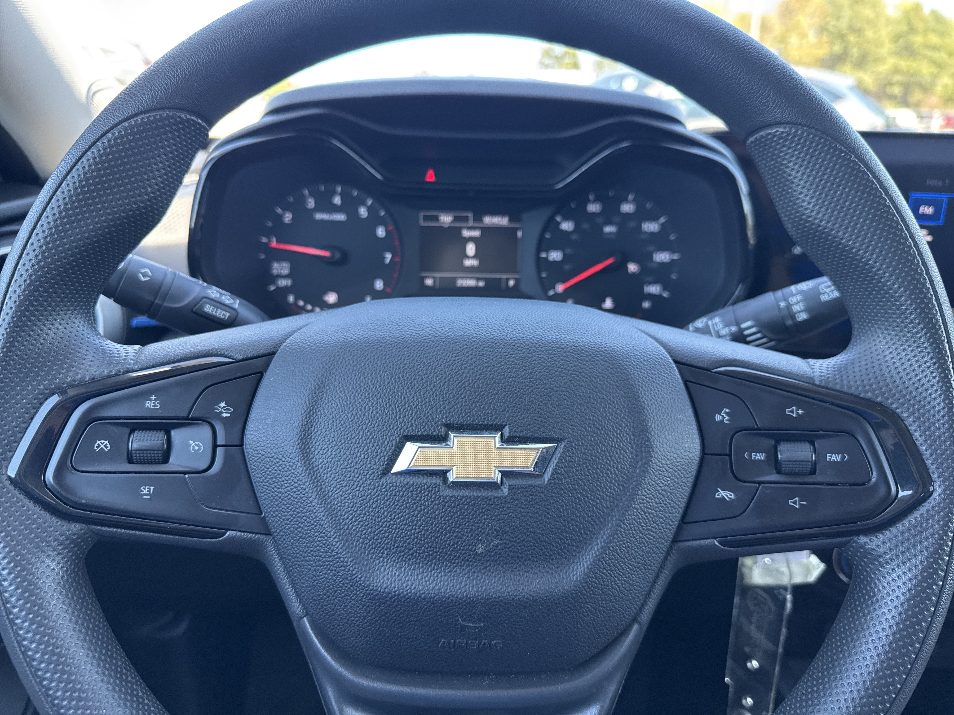 Used 2026 Chevrolet Trax LS FWD image 10