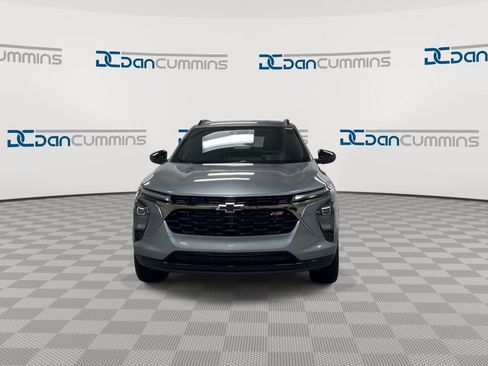 New 2026 Chevrolet Trax RS w/ Sunroof Package image 3