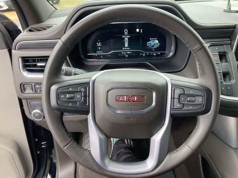 Used 2023 GMC Yukon SLT w/ Max Trailering Package image 30