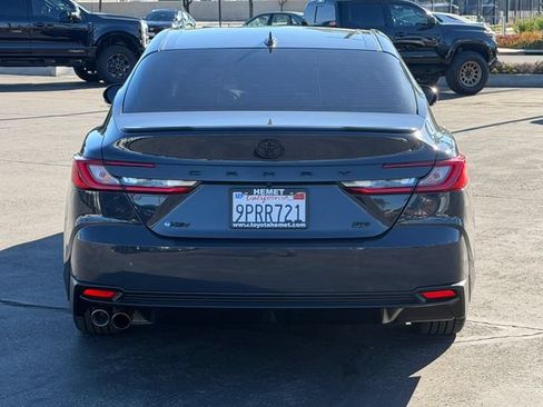 Used 2025 Toyota Camry SE FWD image 7