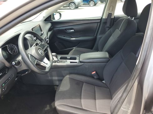 Used 2023 Nissan Sentra SV image 15