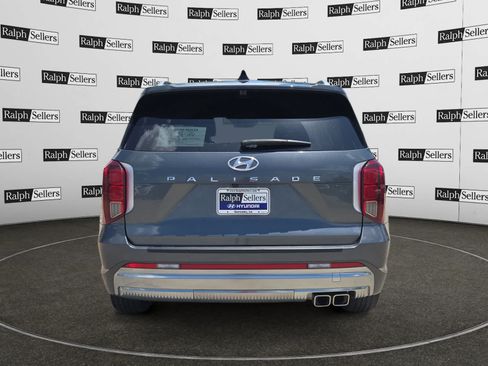 Used 2023 Hyundai Palisade Calligraphy FWD image 5