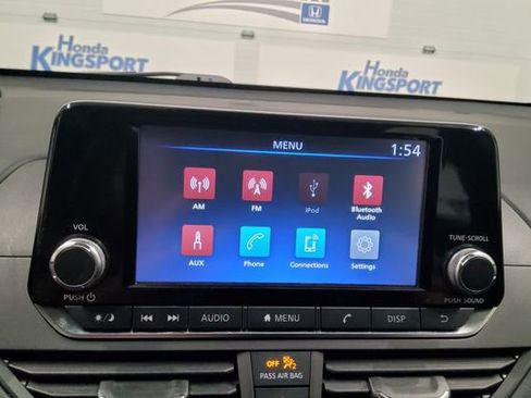 Used 2022 Nissan Altima 2.5 S FWD image 28