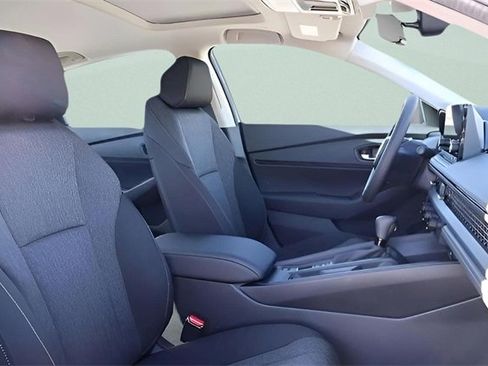 New 2025 Honda Accord SE image 19