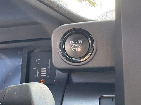 Certified 2024 Toyota Tacoma SR5 image 20