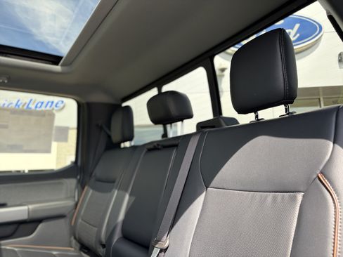New 2026 Ford F250 Lariat w/ Black Appearance Package AWD/4WD image 24