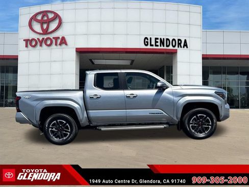 Certified 2024 Toyota Tacoma TRD Sport w/ TRD Sport Upgrade Package AWD/4WD image 12
