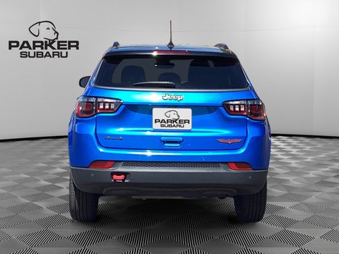 Used 2022 Jeep Compass Trailhawk w/ Trailhawk Convenience Group AWD/4WD image 4