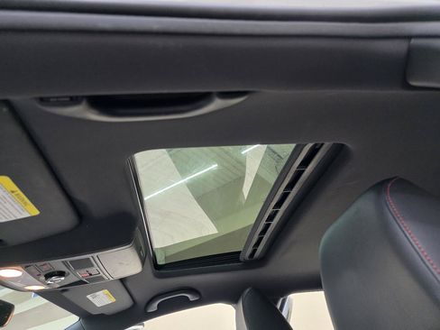 Used 2017 Volkswagen Jetta GLI FWD image 37
