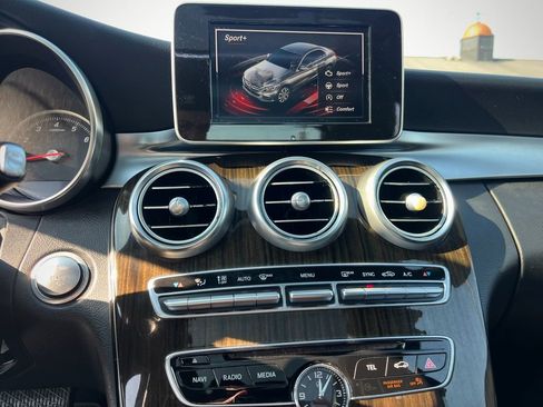 Used 2018 Mercedes-Benz C 300 Sedan image 45