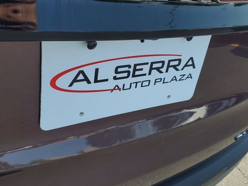 Certified 2024 GMC Acadia Elevation w/ Luxury Package AWD/4WD image 7