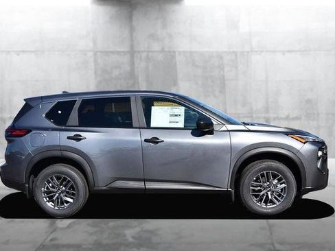 New 2026 Nissan Rogue S image 5