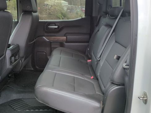 Used 2020 Chevrolet Silverado 1500 RST image 14