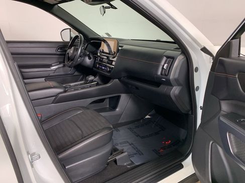 Used 2023 Nissan Pathfinder Rock Creek image 41