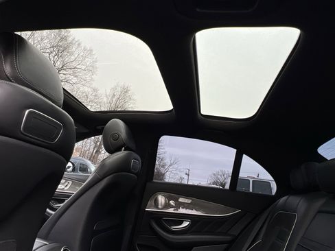 Used 2019 Mercedes-Benz E 63 AMG S image 22