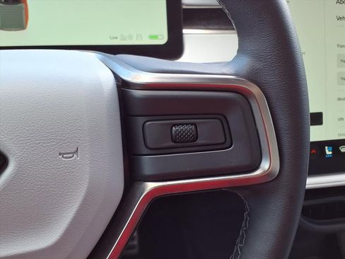 Used 2024 Rivian R1T Adventure image 41