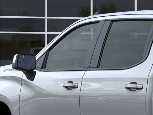 New 2026 Chevrolet Silverado 1500 LT image 12