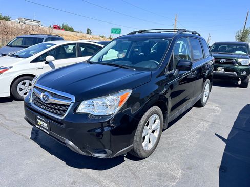 Used 2015 Subaru Forester 2.5i Premium w/ All-Weather Package AWD/4WD image 2