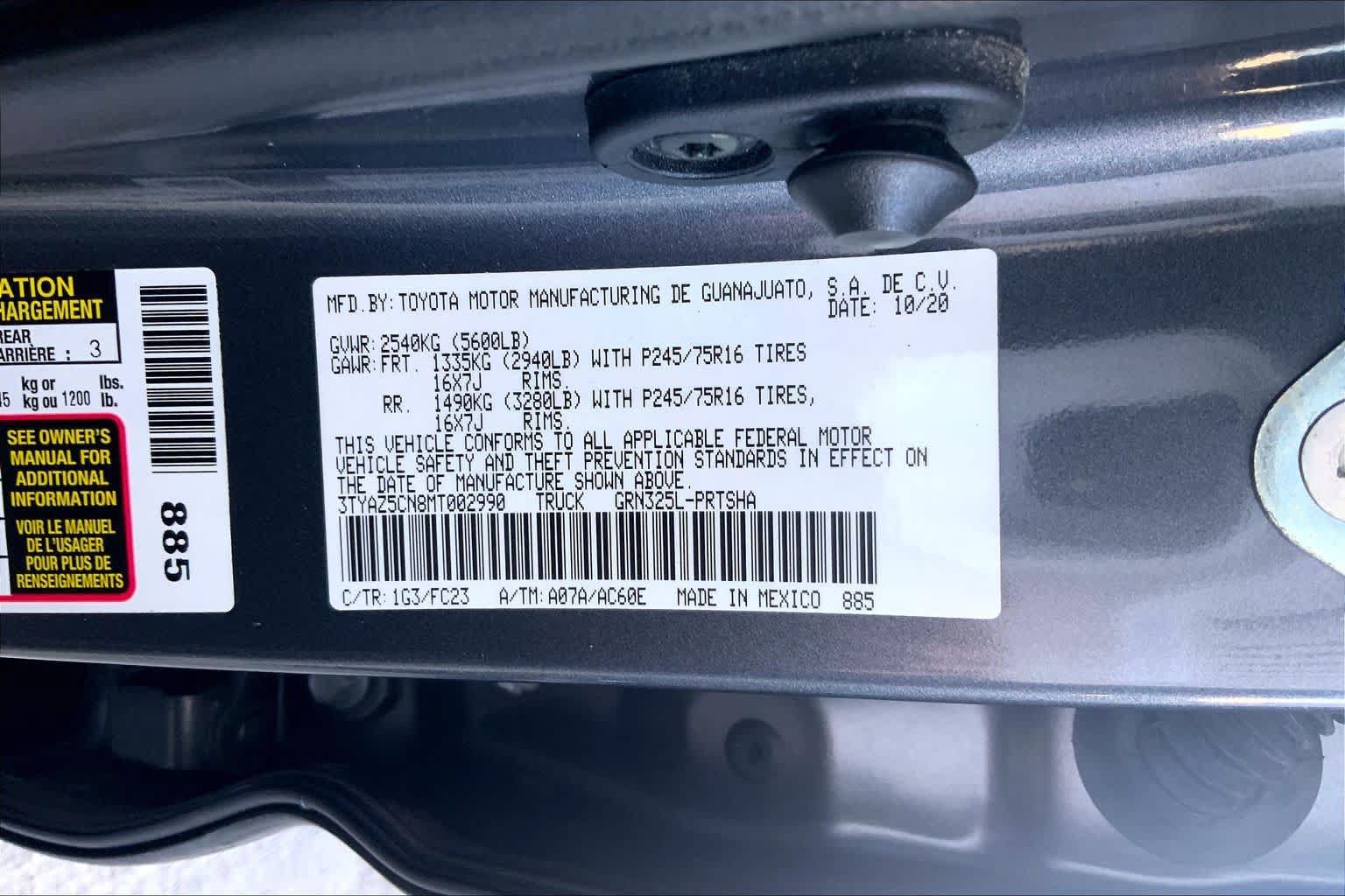 Used 2021 Toyota Tacoma SR5 RWD image 31