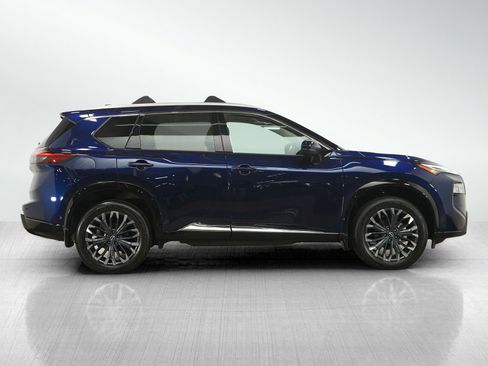 Used 2025 Nissan Rogue Platinum w/ Platinum Premium Package AWD/4WD image 7