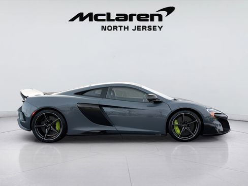 Used 2016 McLaren 675LT Coupe RWD image 12