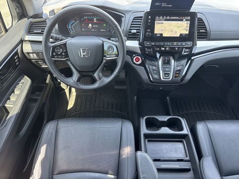 Used 2024 Honda Odyssey Touring image 22