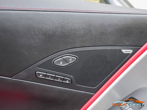 Used 2016 Chevrolet Corvette Z06 w/ 3LZ Preferred Equipment Group image 25