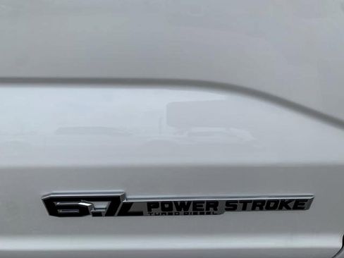 New 2024 Ford F250 Lariat w/ Lariat Ultimate Package image 5