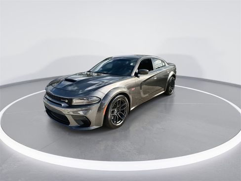 Used 2020 Dodge Charger Scat Pack image 4
