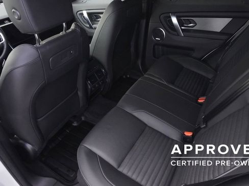 Used 2025 Land Rover Discovery Sport Dynamic SE image 29