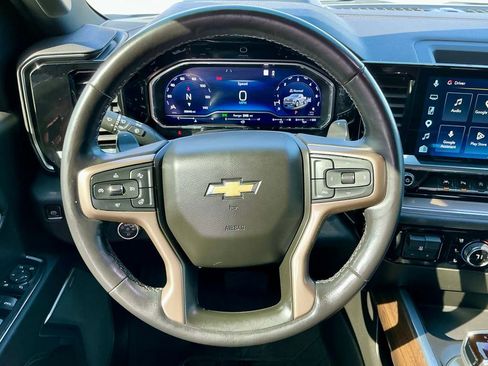 Used 2022 Chevrolet Silverado 1500 High Country w/ High Country Premium Package image 45