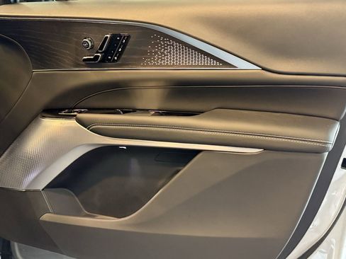 New 2026 Cadillac Lyriq V image 54