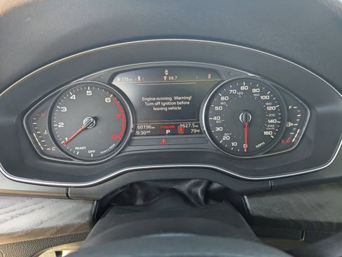 Used 2020 Audi Q5 2.0T Premium w/ Convenience Package AWD/4WD image 32