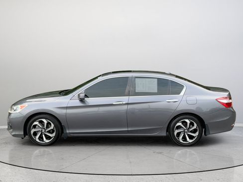 Used 2017 Honda Accord EX-L image 9