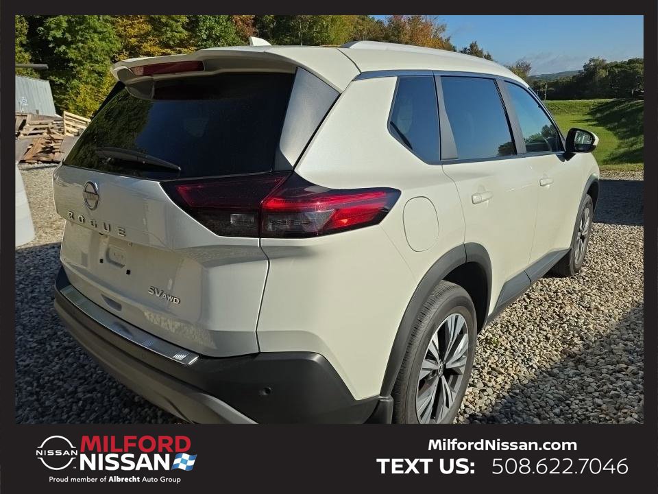 Certified 2023 Nissan Rogue SV w/ SV Premium B Package AWD/4WD image 5